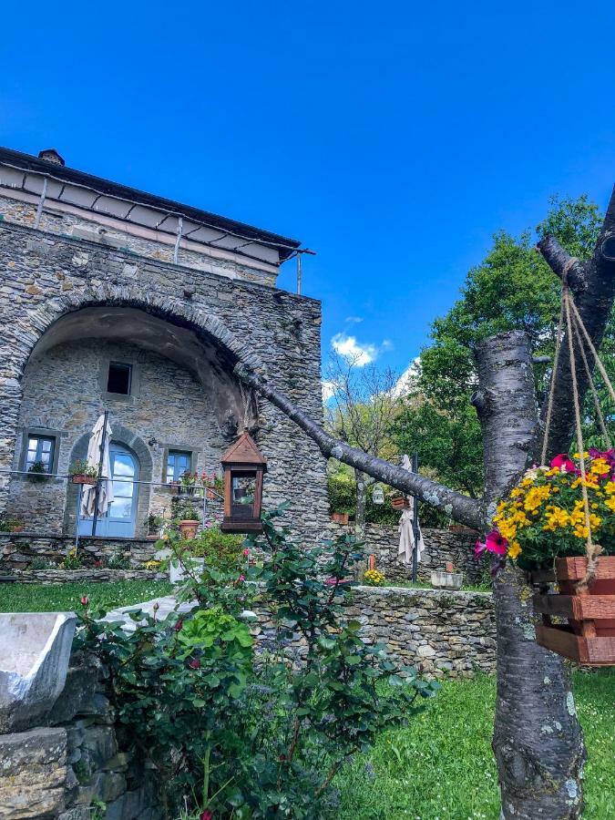 Comano  Agriturismo Casa Turchetti מראה חיצוני תמונה